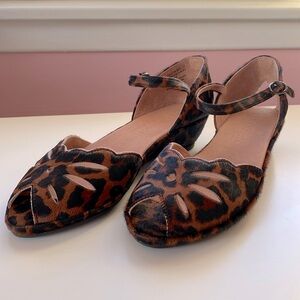 Kenneth Cole Gentle Souls leopard print sandals